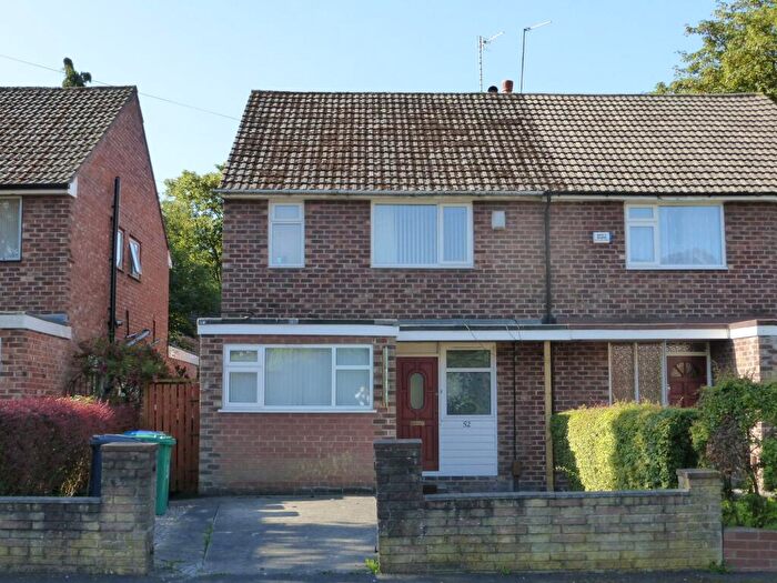 5 Bedroom Semi Detached House To Rent In Derby Road, Manchester, M14