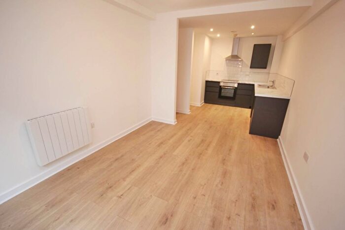 1 Bedroom Flat To Rent In Sharp Street, Manchester, M4