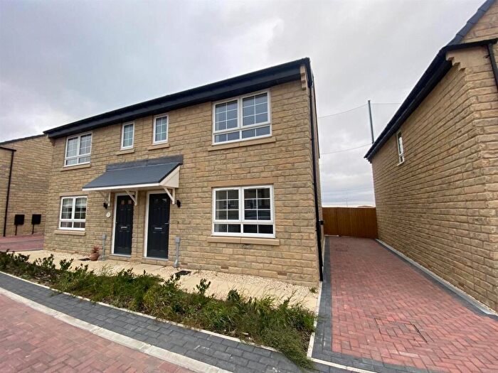 3 Bedroom Semi-Detached House To Rent In Siderite Close, Emley, Huddersfield, HD8