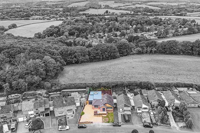 3 Bedroom Bungalow For Sale In Wordsley, Elmwood Road, DY8