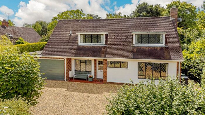 5 Bedroom Detached House For Sale In Webbs Lane, Beenham, Reading, Berkshire, RG7