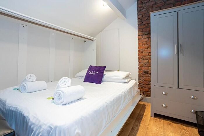 1 Bedroom Serviced Apartments To Rent In Eccles New Road, Manchester, Greater Manchester, M5