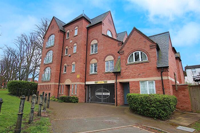 2 Bedroom Flat For Sale In Leicester Street, The Mounts, NN1