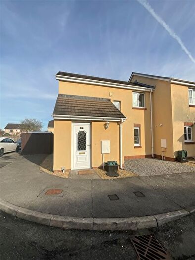 2 Bedroom Semi-Detached House For Sale In Parc Gwernen, Tycroes, Ammanford, SA18