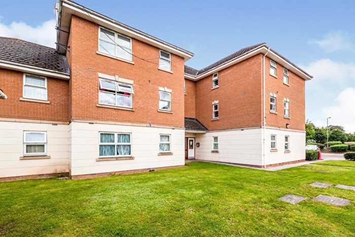 1 Bedroom Apartment To Rent In Pickford Gardens, Slough, SL1