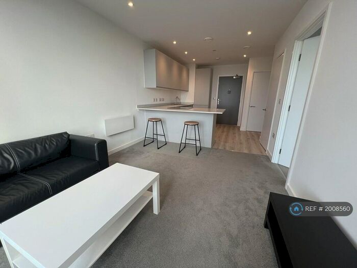 1 Bedroom Flat To Rent In Trafford Wharf, Manchester, M17