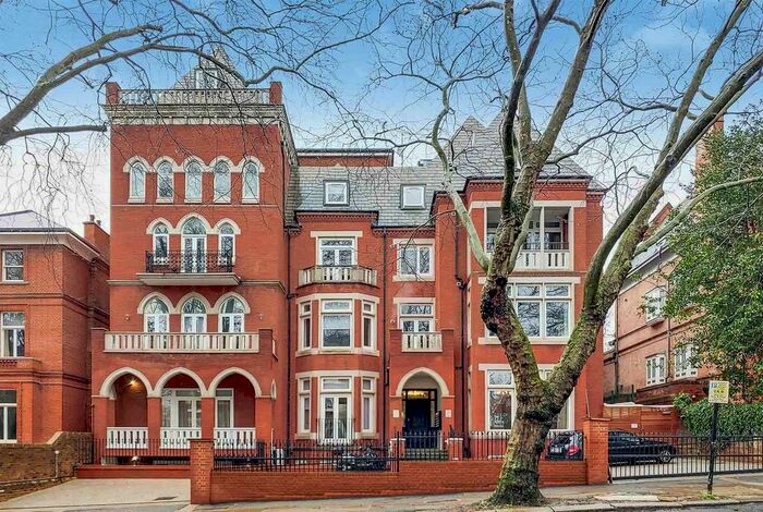 4 Bedroom Flat To Rent In Fitzjohns Avenue, Hampstead, London, NW3