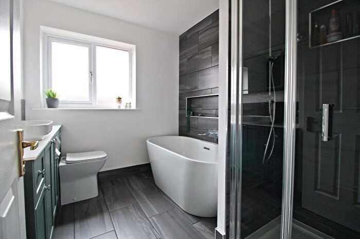 4 Bedroom Detached House For Sale In Georgian Way, Miskin, Pontyclun, Rhondda Cynon Taff., CF72