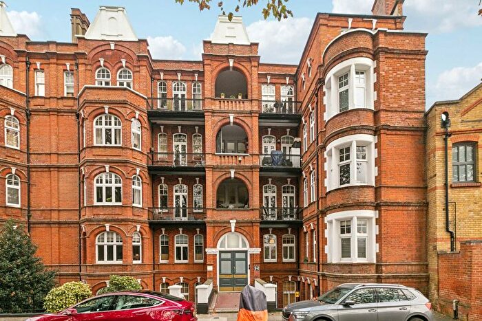 2 Bedroom Flat To Rent In Mornington Avenue, London, W14