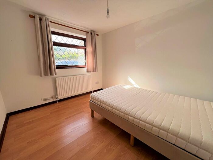 1 Bedroom Bungalow To Rent In Edward Road, Kennington, Oxford, OX1