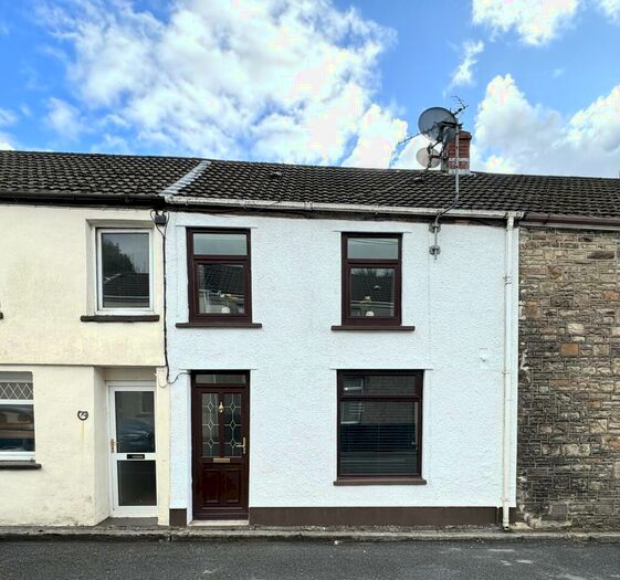 3 Bedroom Terraced House For Sale In Bwllfa Road, Aberdare, Mid Glamorgan, CF44