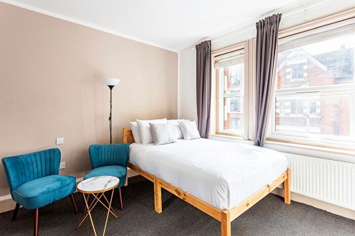 1 Bedroom Studio To Rent In Bond Street, London, W5