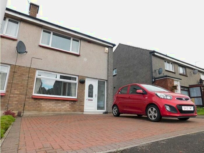 2 Bedroom Town House To Rent In Baberton Mains Gardens, Baberton, Edinburgh, EH14