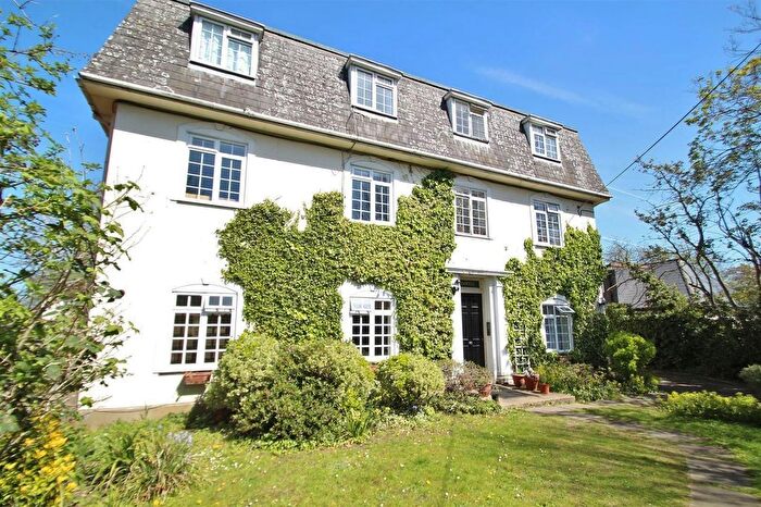 1 Bedroom Flat To Rent In The Woodlands, Amwell House The Woodlands, TW7