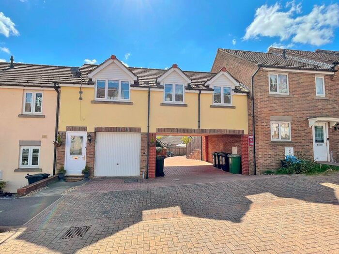 2 Bedroom Flat To Rent In Faller Fields, Lydney, GL15