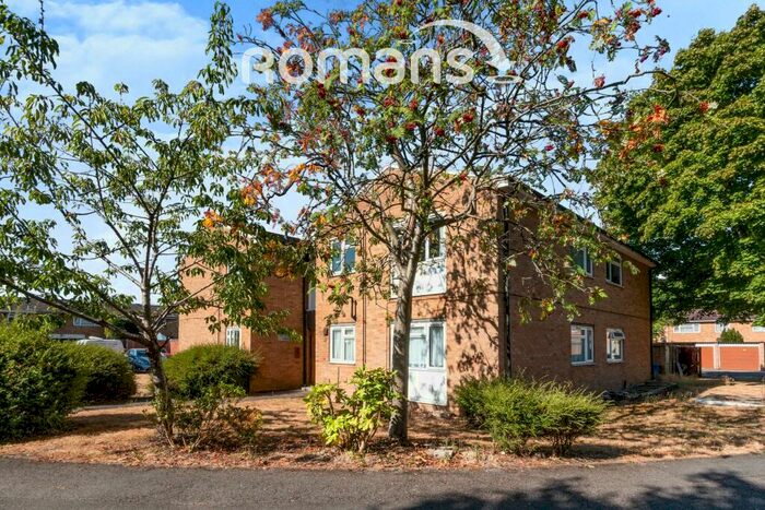 1 Bedroom Apartment To Rent In Oxford Road, GU47