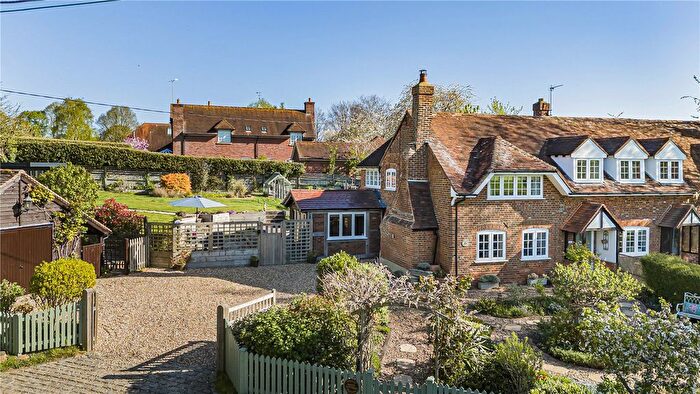 3 Bedroom Semi-Detached House For Sale In Nuffield Lane, Benson, Wallingford, Oxfordshire, OX10