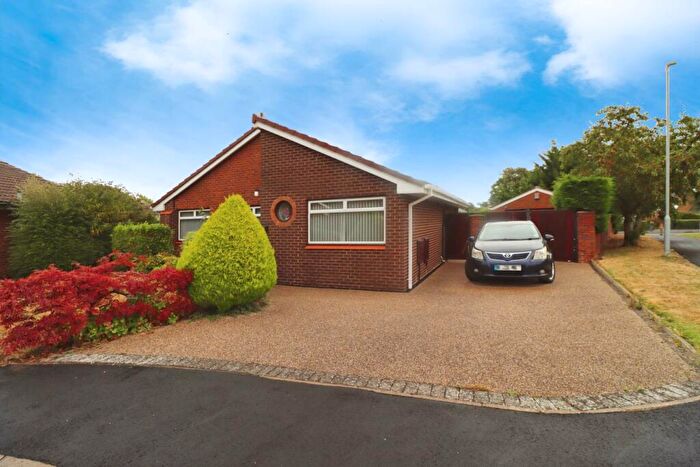 3 Bedroom Detached Bungalow For Sale In Bellward Close, Spital, CH63