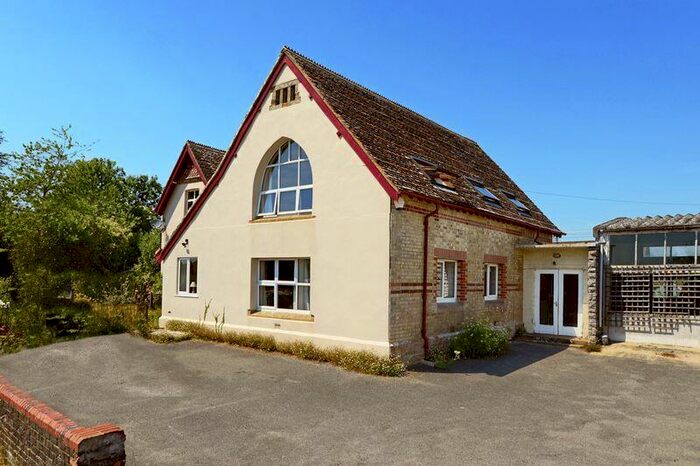 1 Bedroom Flat To Rent In School Lane, Toller Porcorum, DT2