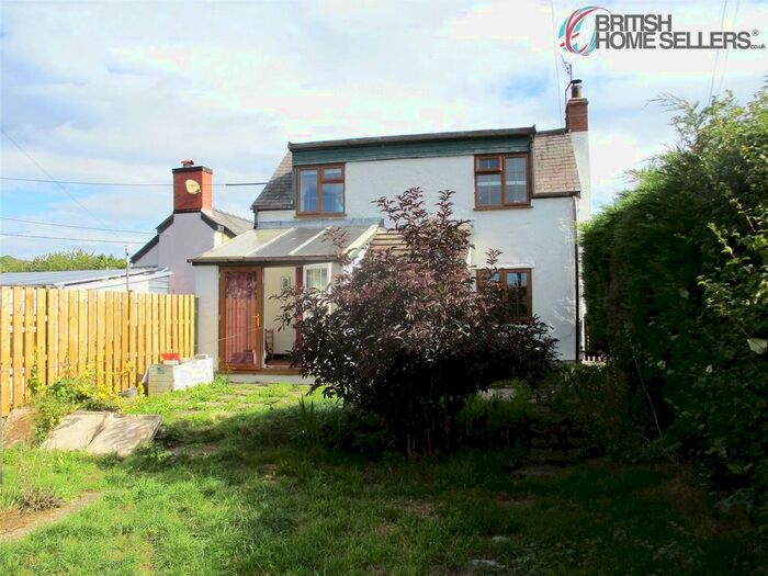 2 Bedroom Detached House For Sale In Penrhos, Bryneglwys, Corwen, Denbighshire, LL21