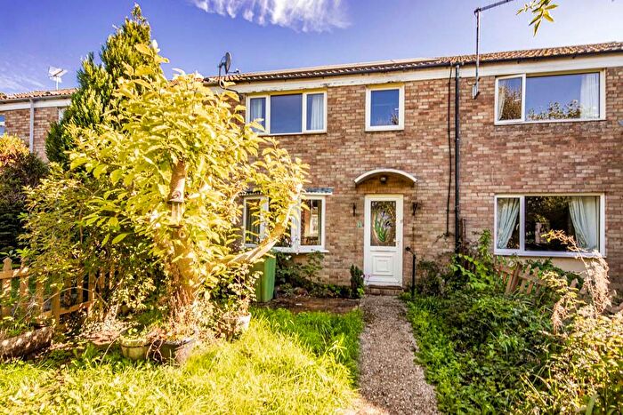 3 Bedroom Property For Sale In Wakemans, Upper Basildon, RG8
