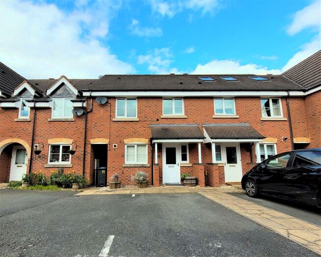 2 Bedroom Town House To Rent In Hillhurst Road, Sutton Coldfield, B73