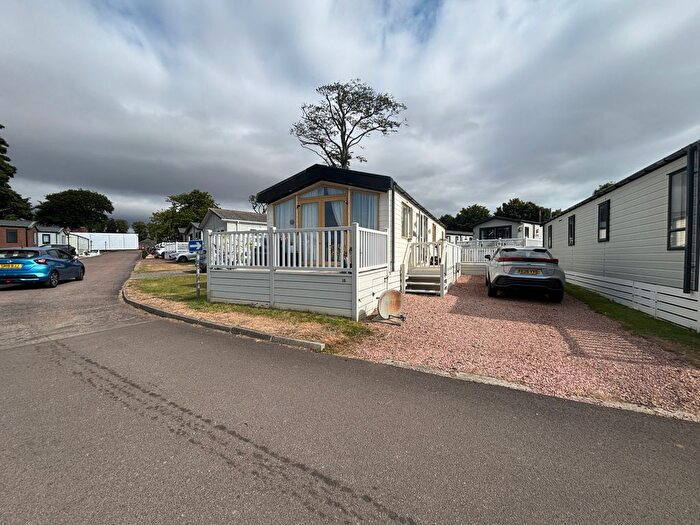 2 Bedroom Park Home For Sale In D Seaview Avenue, Arbroath, Angus, DD11