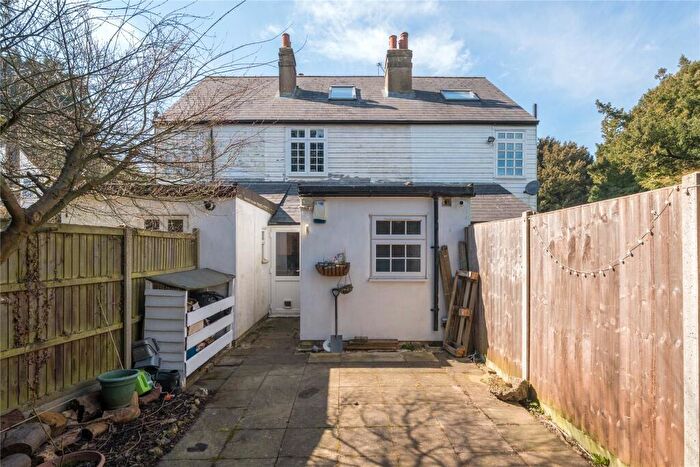 3 Bedroom Terraced House For Sale In Hollybush Lane, Orpington, BR6