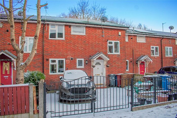 3 Bedroom Semi Detached House For Sale In Faversham Street, Moston, Manchester, M40