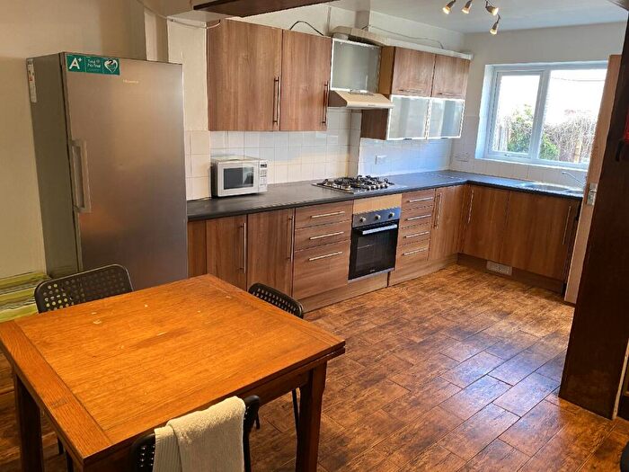 6 Bedroom House To Rent In Woodside Road (D), Beeston, Nottingham, Nottinghamshire, NG9