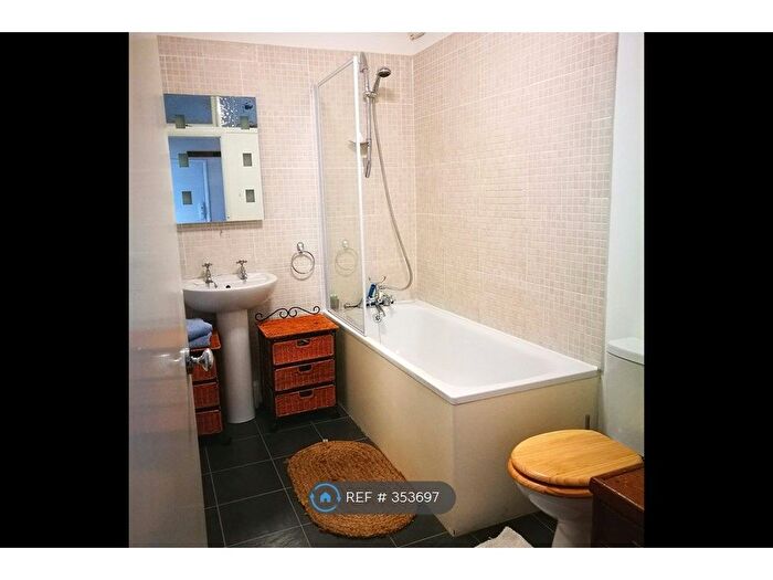 1 Bedroom Flat To Rent In Wellington Square, Hastings, TN34