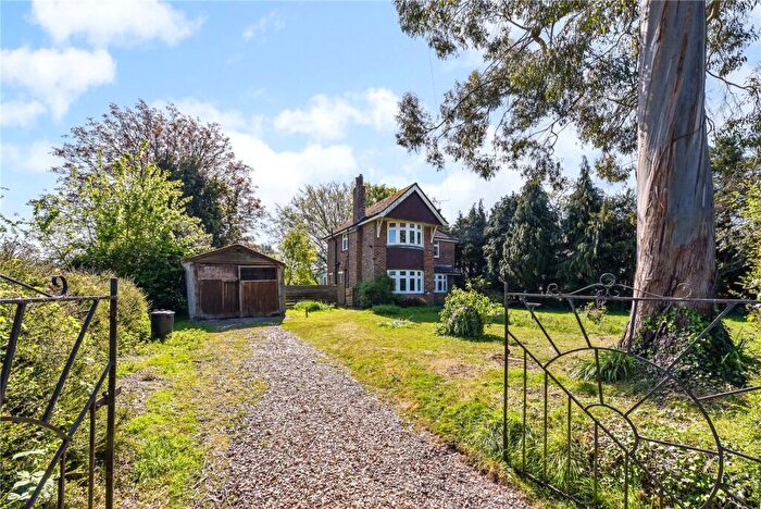 3 Bedroom Detached House For Sale In Norton Lane, Aldingbourne, West Sussex, PO20