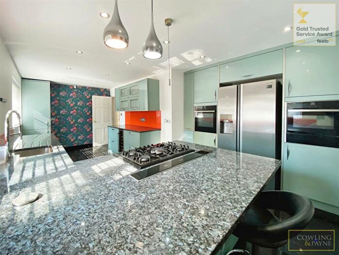 5 Bedroom Detached House For Sale In The Spinnaker, South Woodham Ferrers, Chelmsford, CM3