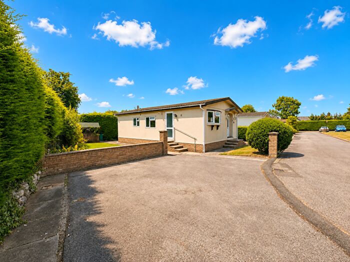2 Bedroom Park Home For Sale In Spurstow, Cheshire, CW6