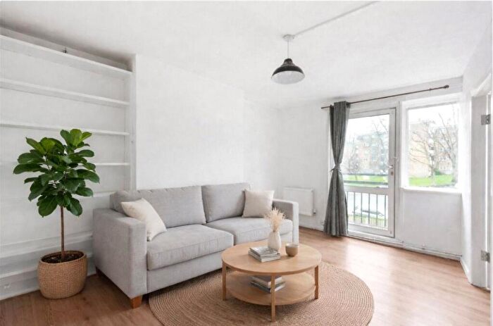 1 Bedroom Apartment To Rent In Highbury Quadrant, London, N5