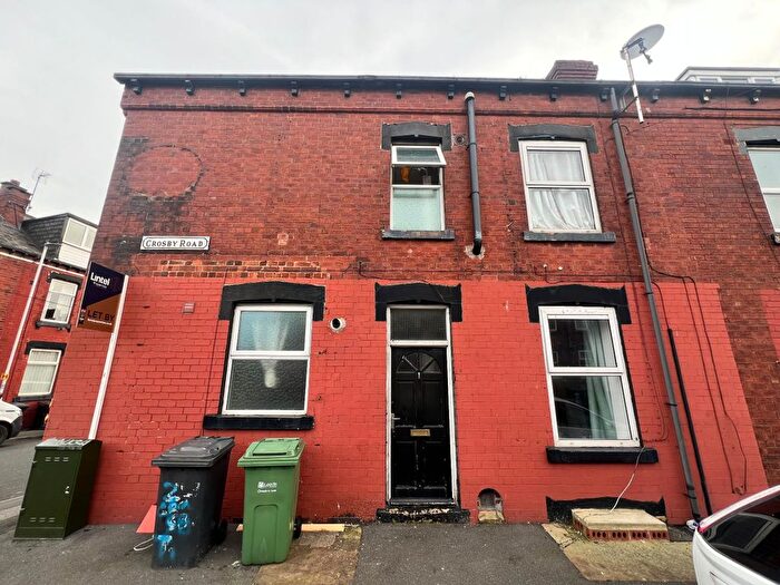 4 Bedroom Flat To Rent In Crosby Road, Leeds, LS11