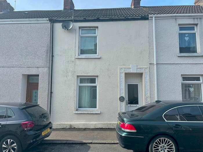 3 Bedroom Terraced House To Rent In Emma Street, Llanelli, Carmarthenshire., SA15