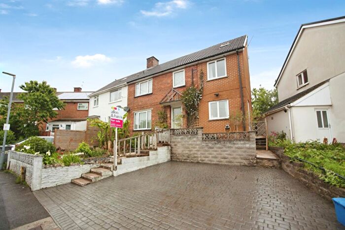 4 Bedroom Semi-Detached House For Sale In Morris Avenue, Llanishen, Cardiff, CF14