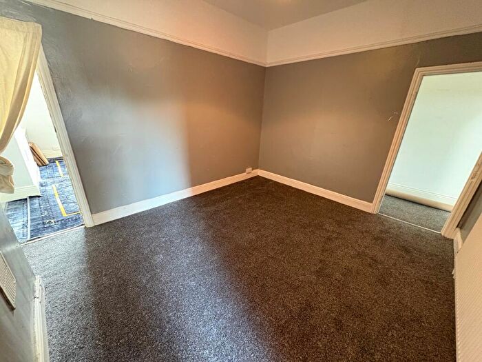 3 Bedroom Apartment To Rent In Bath Street, Ilkeston, DE7