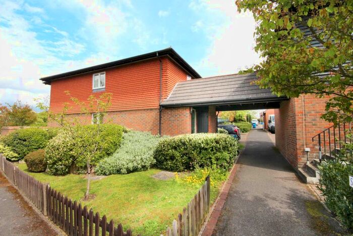 1 Bedroom Maisonette To Rent In Shakespeare Way, Warfield, RG42