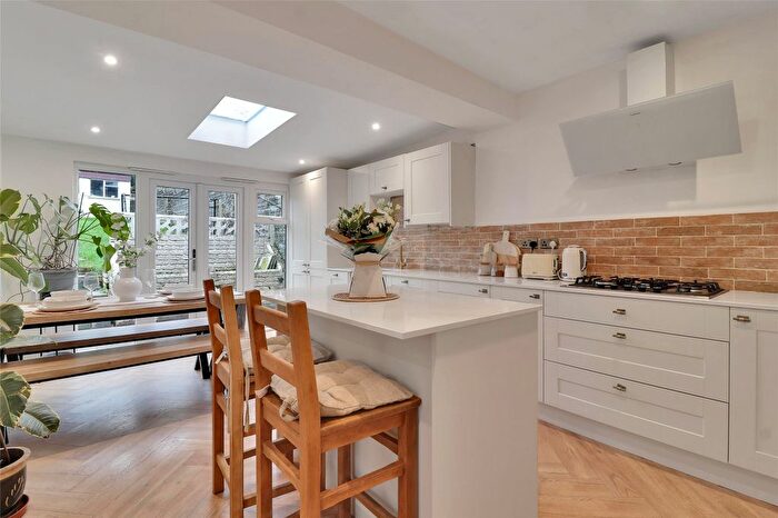 3 Bedroom Semi Detached House For Sale In St. Marys Road, Barnstaple, Devon, EX32