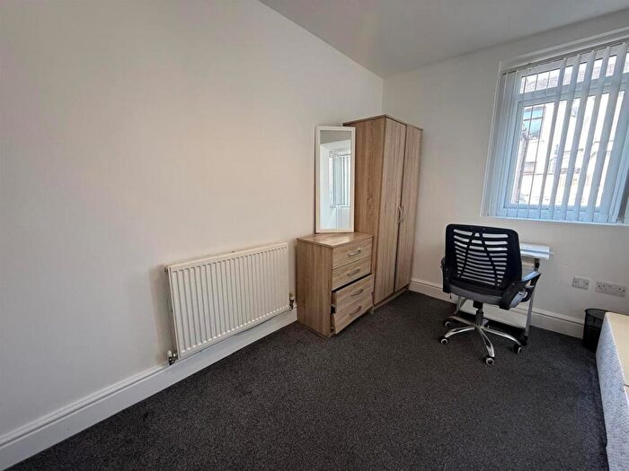 4 Bedroom Terraced House To Rent In Room, Broadway, Lancaster, LA1