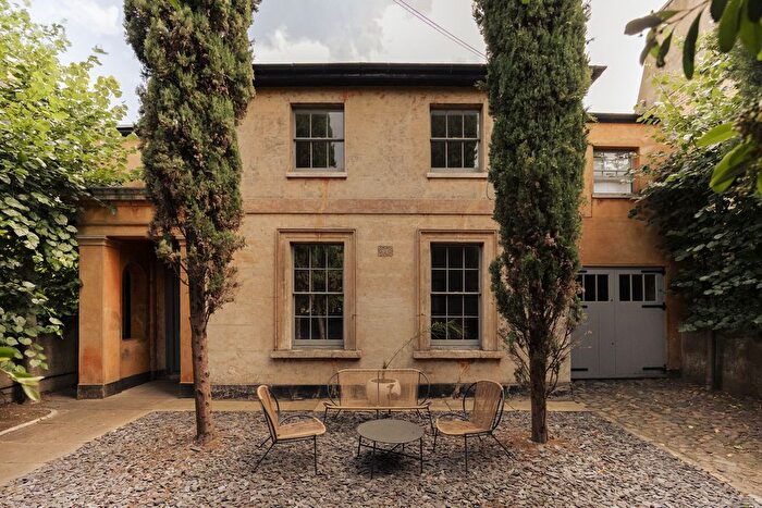 5 Bedroom Detached House For Sale In Priory Grove, London, SW8