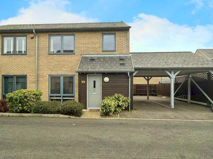 3 Bedroom Semi-Detached House To Rent In Teal Drive, Chatham, Kent, ME4