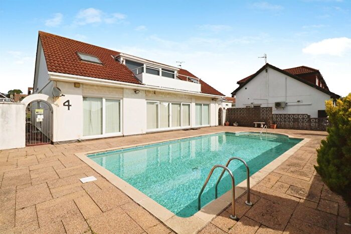 5 Bedroom Detached Bungalow For Sale In Lynmouth Drive, Sully, Penarth, CF64