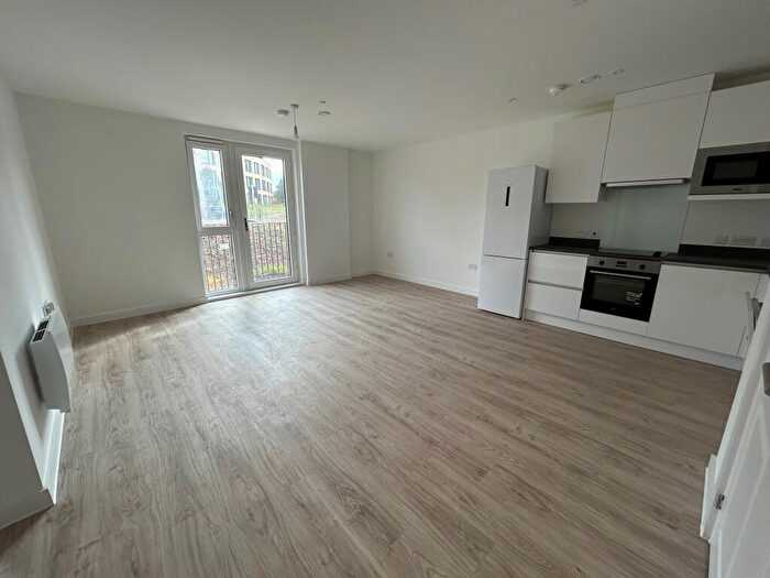 1 Bedroom Apartment To Rent In Griffiths Close, Balsall Heath, Birmingham, B12