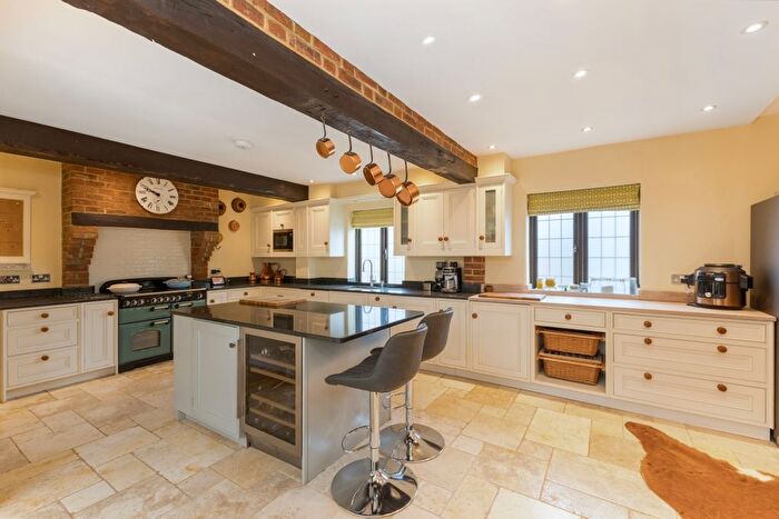 5 Bedroom Bungalow To Rent In Wotton Underwood, Aylesbury, HP18