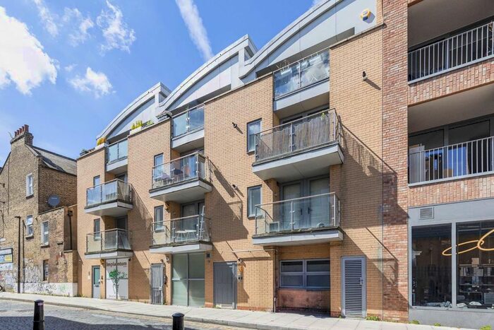 2 Bedroom Flat To Rent In Ponsonby Villas, Wadeson Street, London, E2