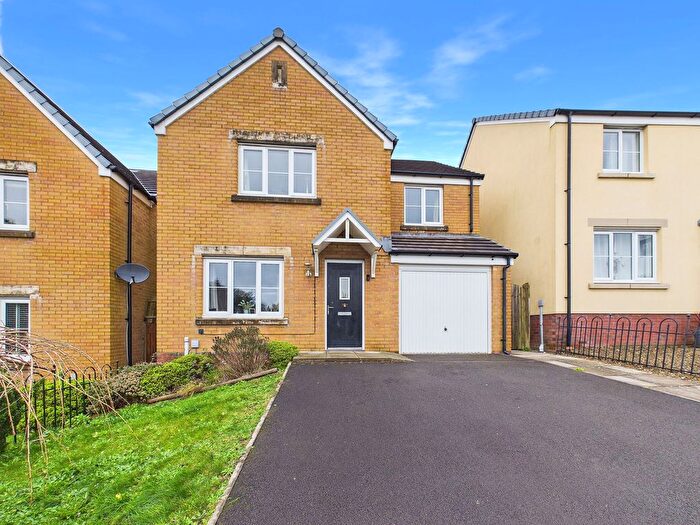 4 Bedroom Detached House For Sale In Gatehouse View, Pembroke, SA71