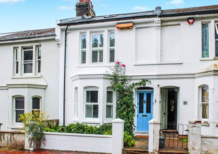 3 Bedroom Town House For Sale In Talbot Terrace, Lewes, BN7